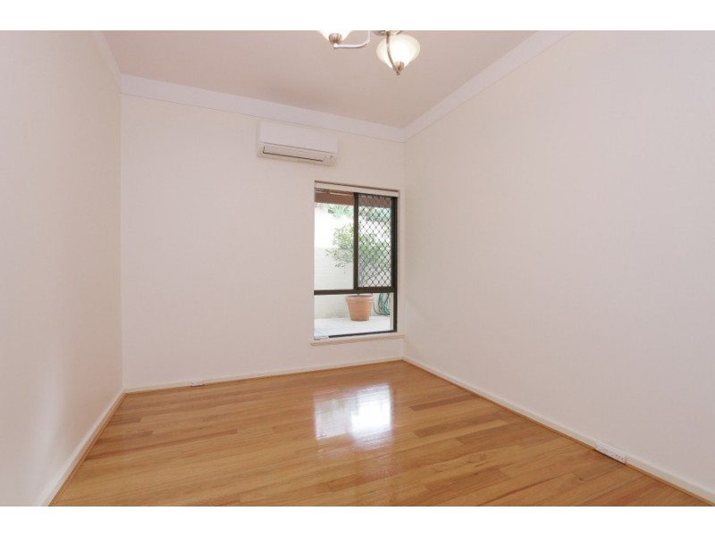 20/15 Swan Street, South Perth WA 6151