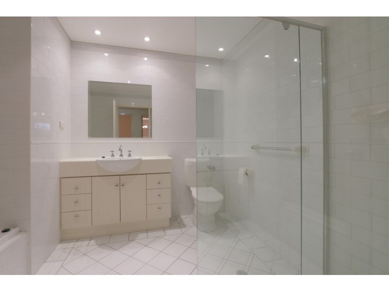 20/15 Swan Street, South Perth WA 6151