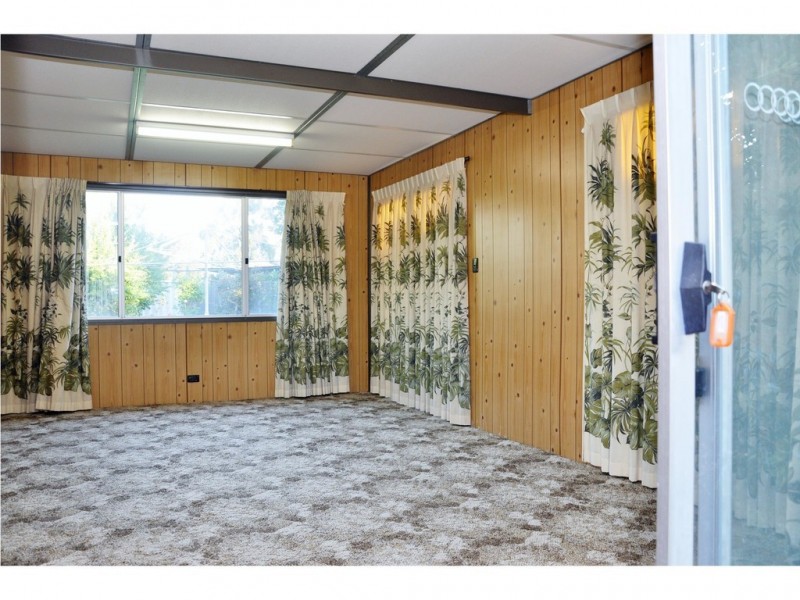 36 Temple Street, Victoria Park WA 6100