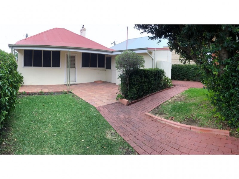 36 Temple Street, Victoria Park WA 6100