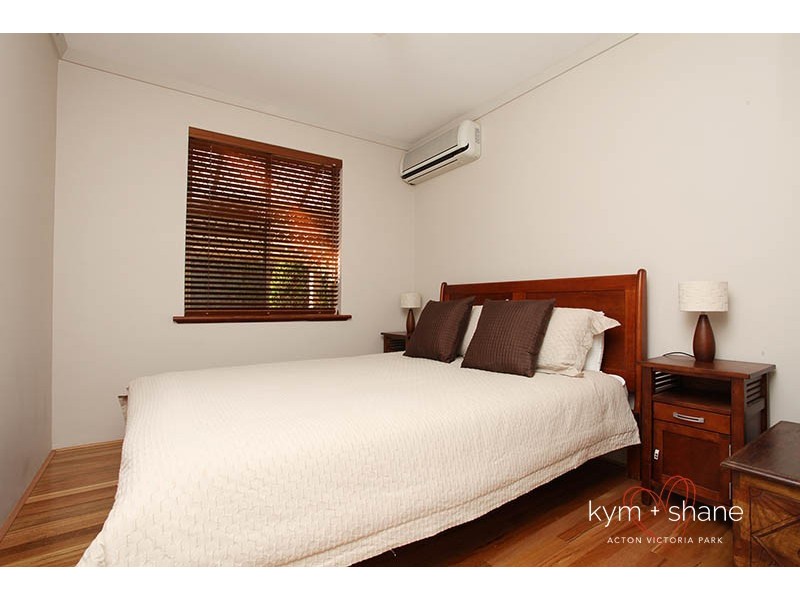 2/17 Eleanor Street, Como WA 6152