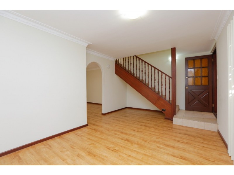 2/102 Mary Street, Como WA 6152