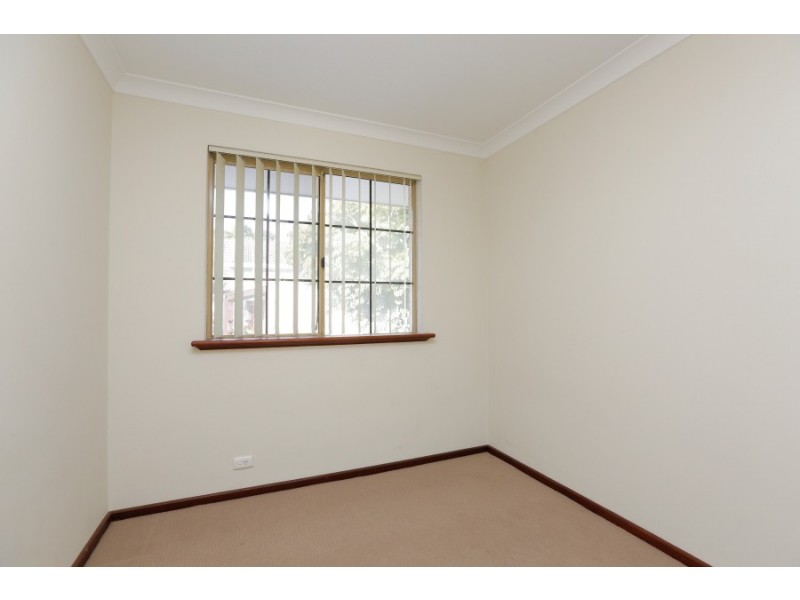 2/102 Mary Street, Como WA 6152