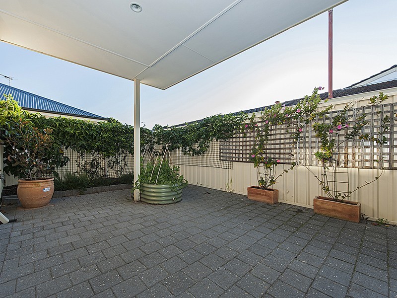 65A Jupiter Street, Carlisle WA 6101