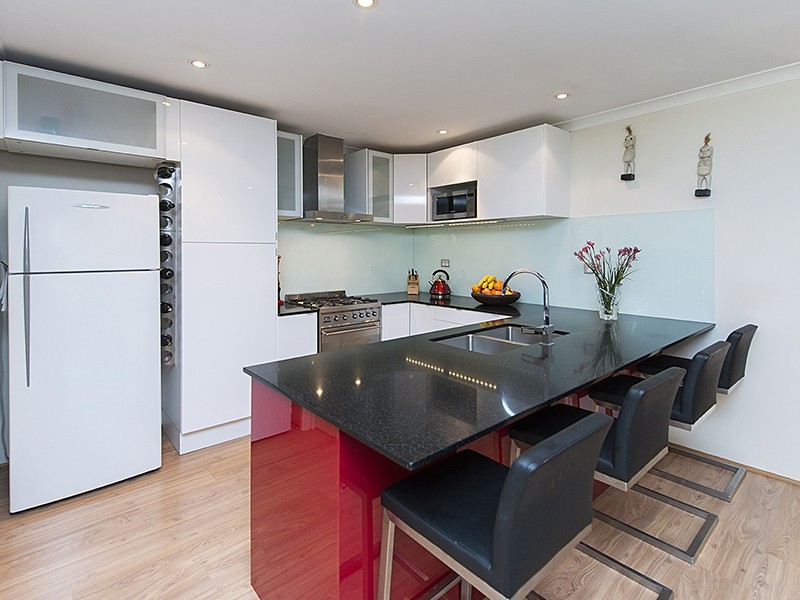 2/58 Carnarvon Street, East Victoria Park WA 6101