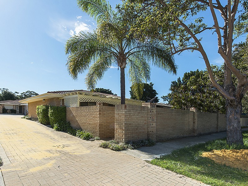 2/58 Carnarvon Street, East Victoria Park WA 6101