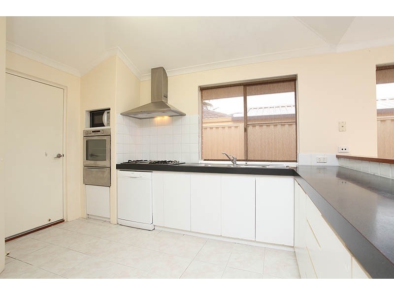 15 Galaxy Way, Carlisle WA 6101