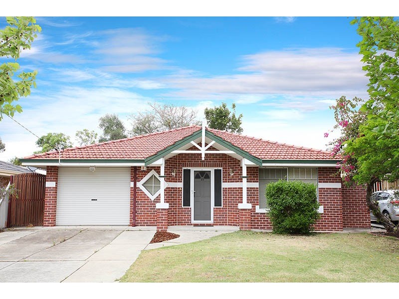 15 Galaxy Way, Carlisle WA 6101