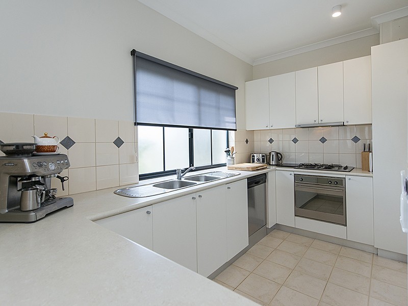 1/97 Berwick Street, Victoria Park WA 6100