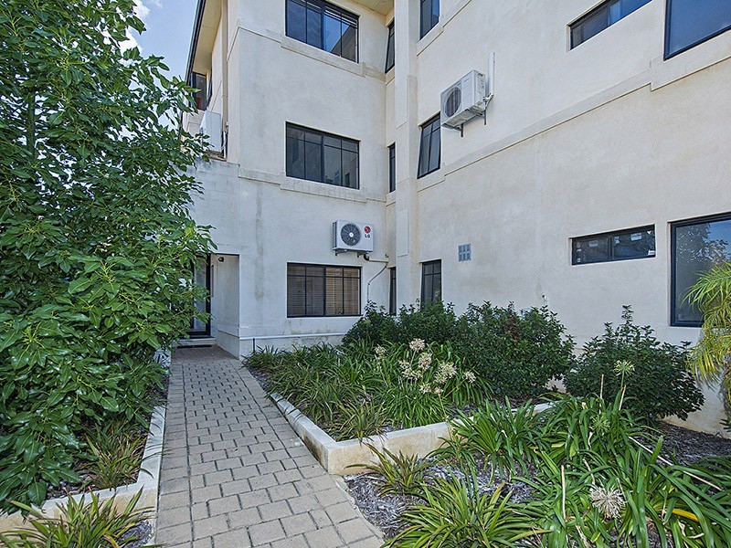 1/97 Berwick Street, Victoria Park WA 6100