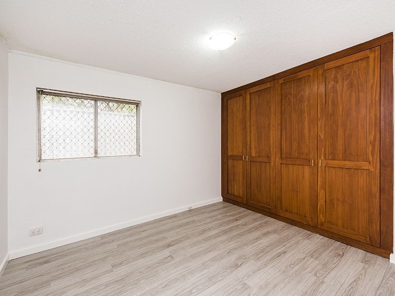 1/322 Canning Highway, Como WA 6152