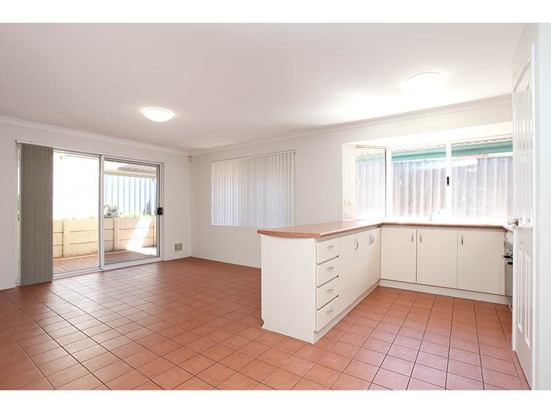 19 Petrel Close, Wilson WA 6107