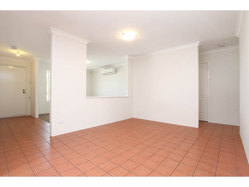 19 Petrel Close, Wilson WA 6107