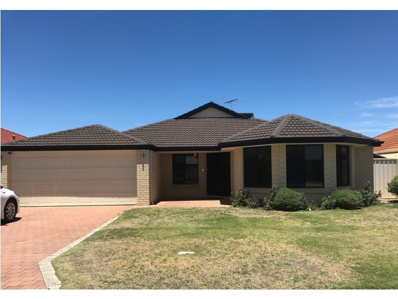 16 Mica Mews, Wattle Grove WA 6107