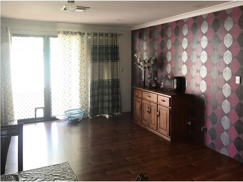 16 Mica Mews, Wattle Grove WA 6107