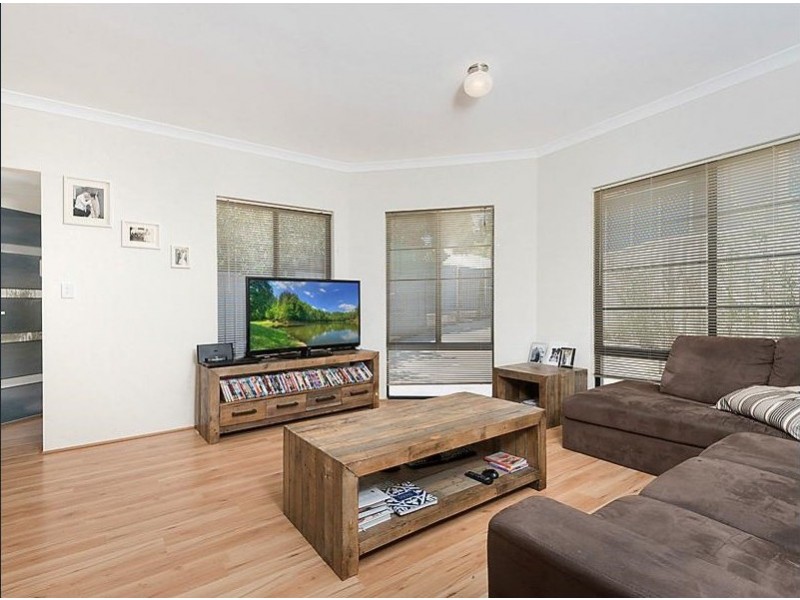 17A Taree Street, St James WA 6102