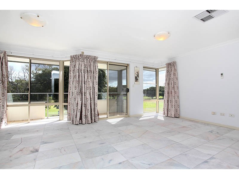 24B Garland Street, Victoria Park WA 6100