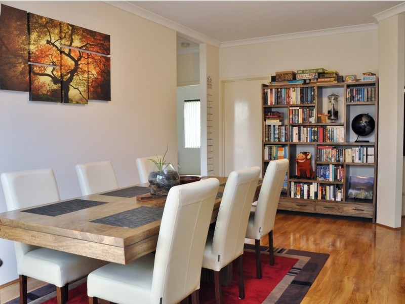 2/18 Burlington Street, St James WA 6102