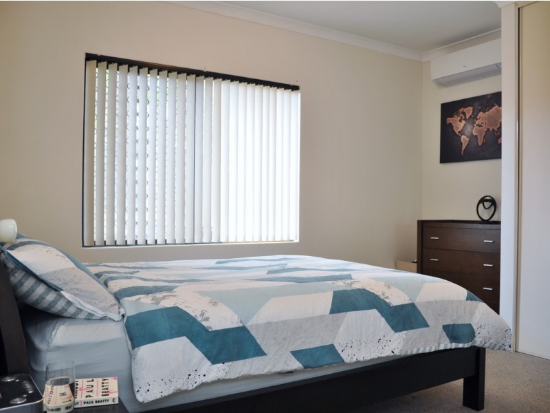 2/18 Burlington Street, St James WA 6102