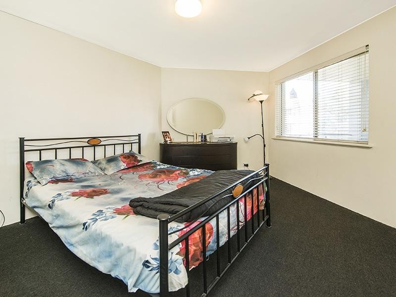 8/58 Nannine Place, Rivervale WA 6103