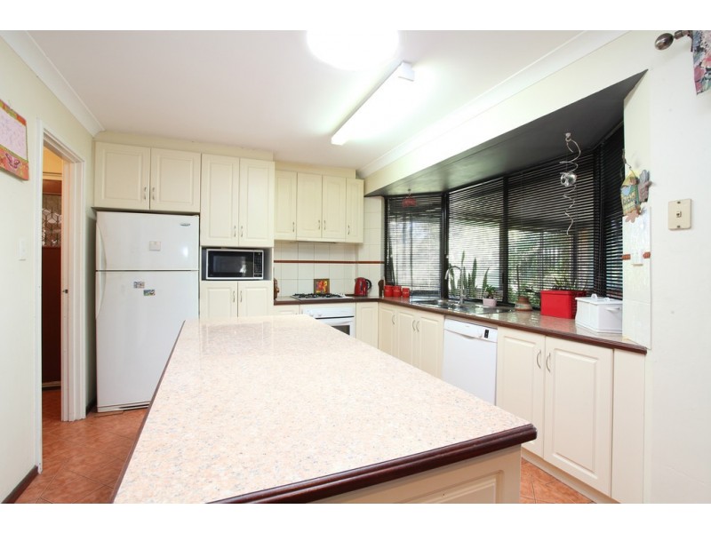 4 Colahan Way, Ferndale WA 6148