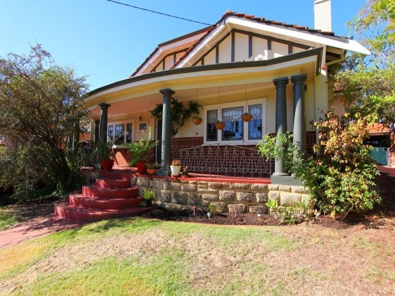 7 Courthope Street, Kensington WA 6151