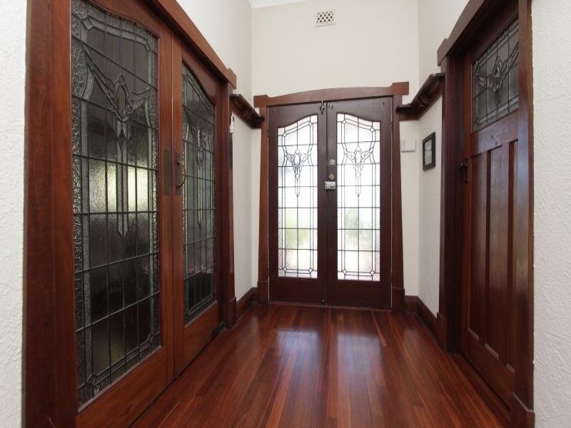 7 Courthope Street, Kensington WA 6151