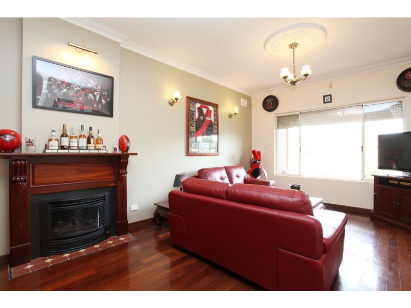 24 Saleham Street, Lathlain WA 6100