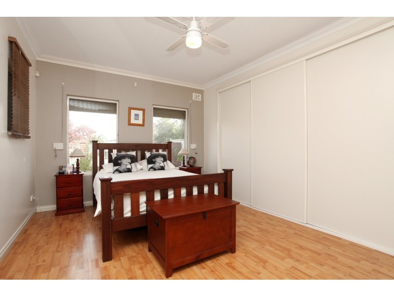 24 Saleham Street, Lathlain WA 6100