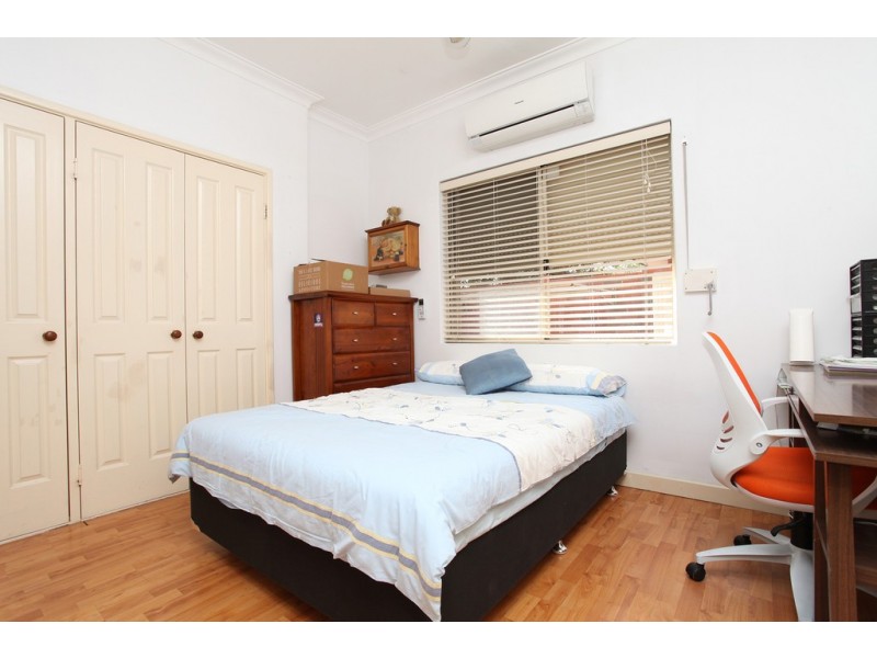 24 Saleham Street, Lathlain WA 6100