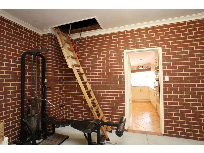 24 Saleham Street, Lathlain WA 6100