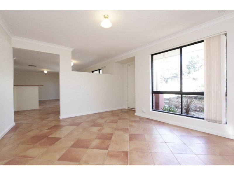 10 Humphry Street, St James WA 6102