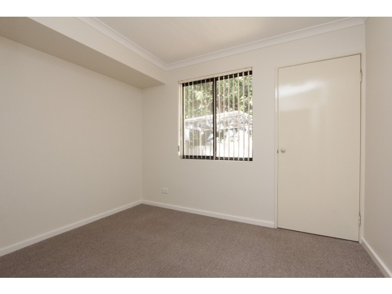 10 Humphry Street, St James WA 6102