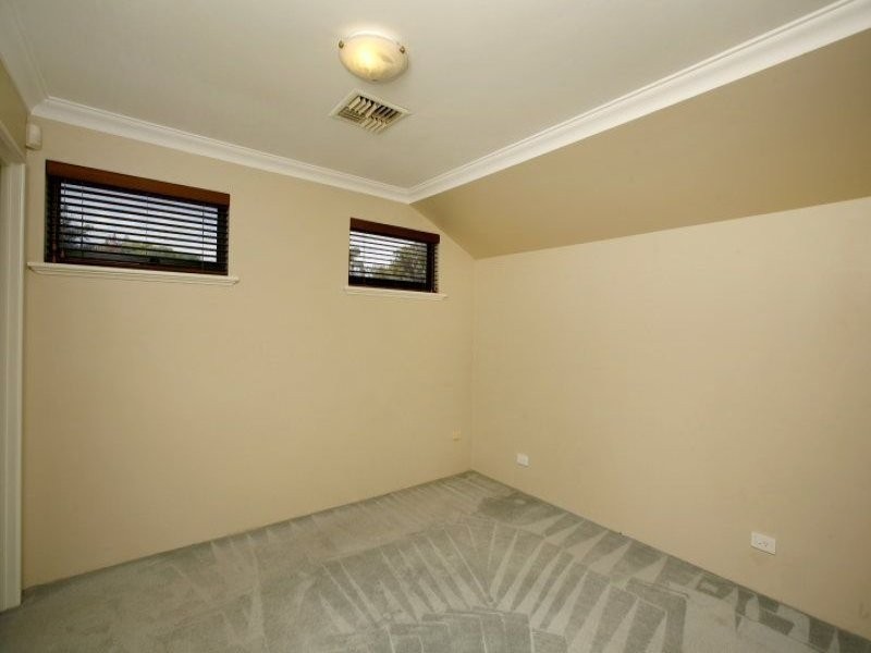 12/50 Gwenyfred Road, Kensington WA 6151