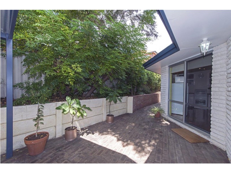 102B Mackie Street, Victoria Park WA 6100