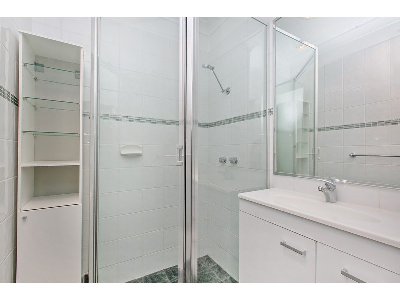 2/74 Mary Street, Como WA 6152