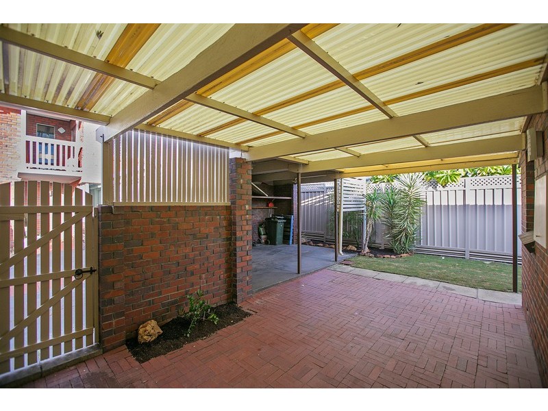 2/74 Mary Street, Como WA 6152