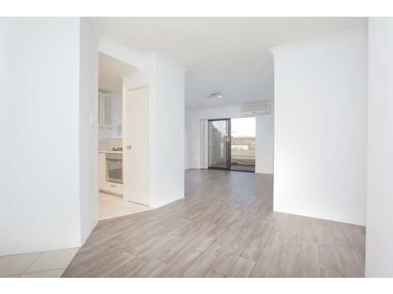 17/20 Gochean Avenue, Bentley WA 6102