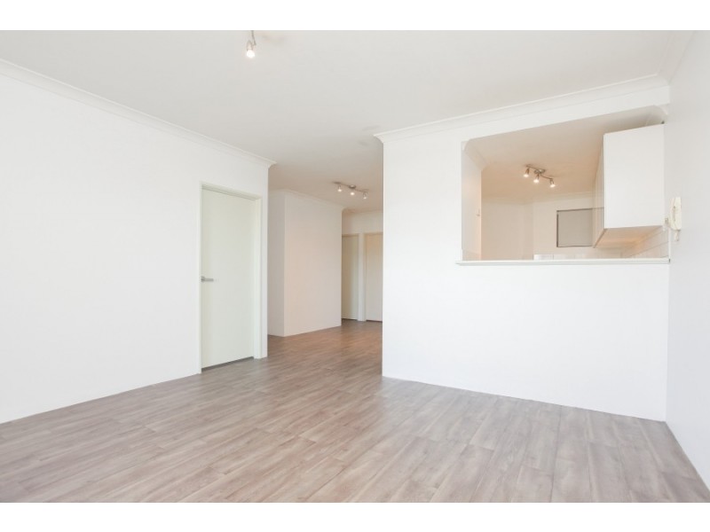 17/20 Gochean Avenue, Bentley WA 6102