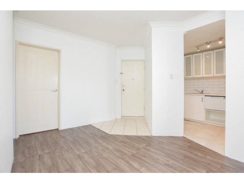 17/20 Gochean Avenue, Bentley WA 6102