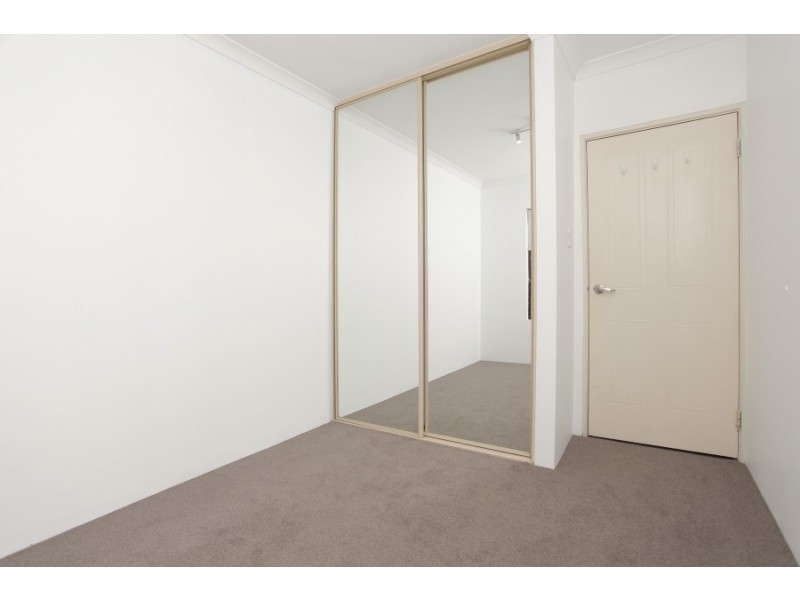 17/20 Gochean Avenue, Bentley WA 6102