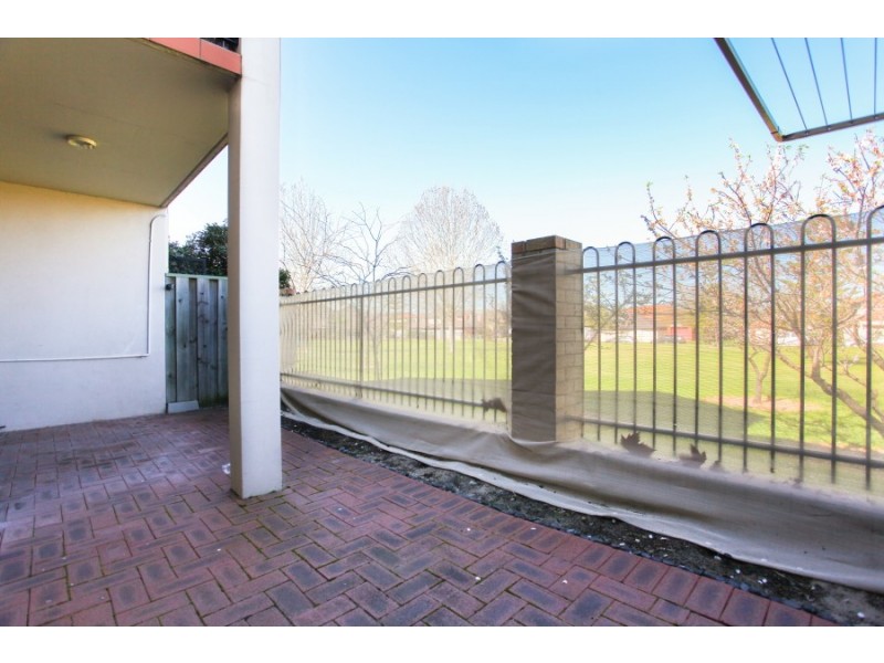 17/20 Gochean Avenue, Bentley WA 6102