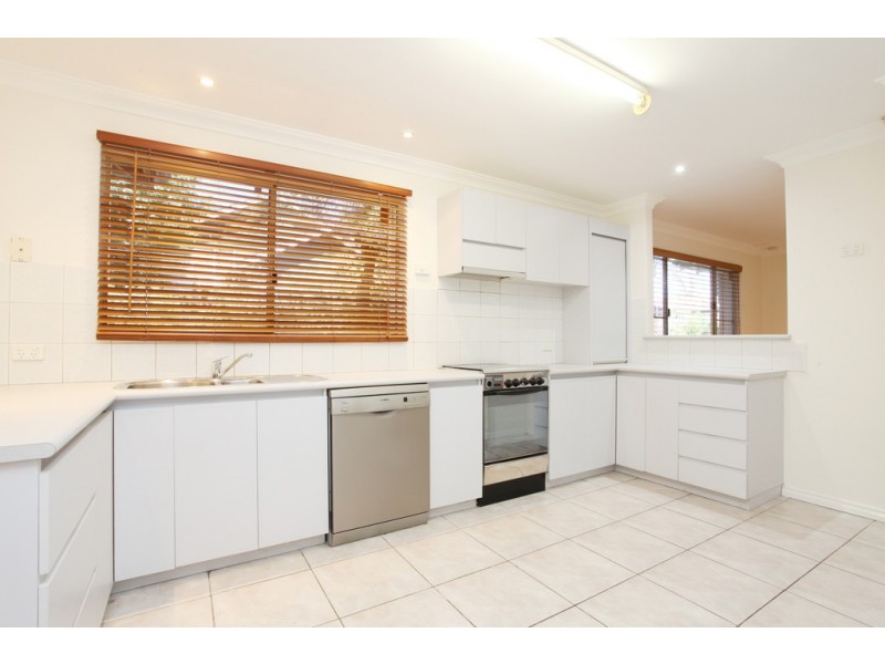 16 Gascoyne Street, East Victoria Park WA 6101