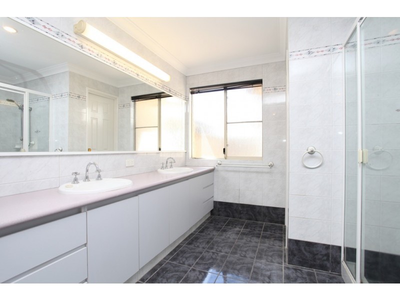 16 Gascoyne Street, East Victoria Park WA 6101