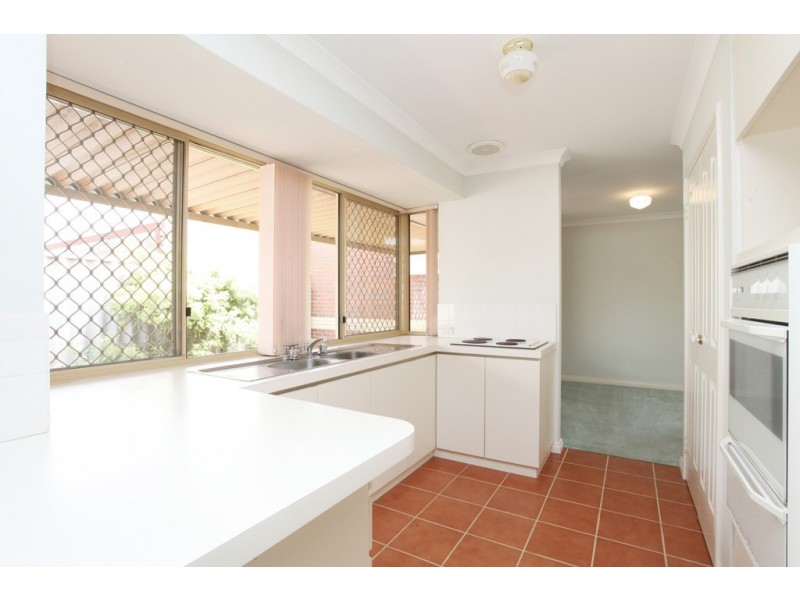 2/140 Hubert Street, East Victoria Park WA 6101