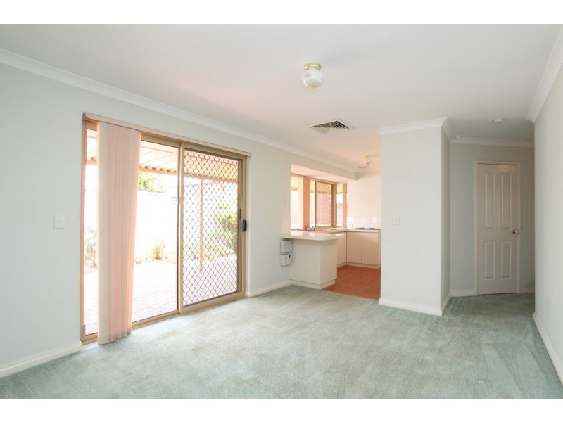 2/140 Hubert Street, East Victoria Park WA 6101