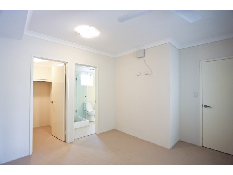 8/76 Kooyong Road, Rivervale WA 6103