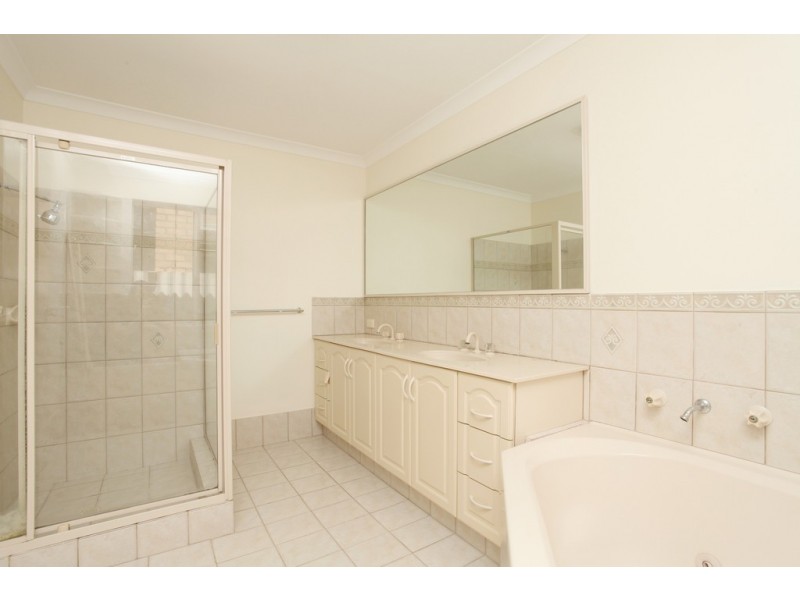 52 Pitt Street, St James WA 6102