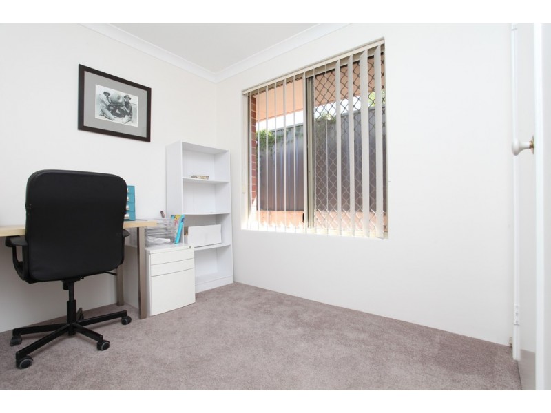 214 Gloucester Street, Victoria Park WA 6100