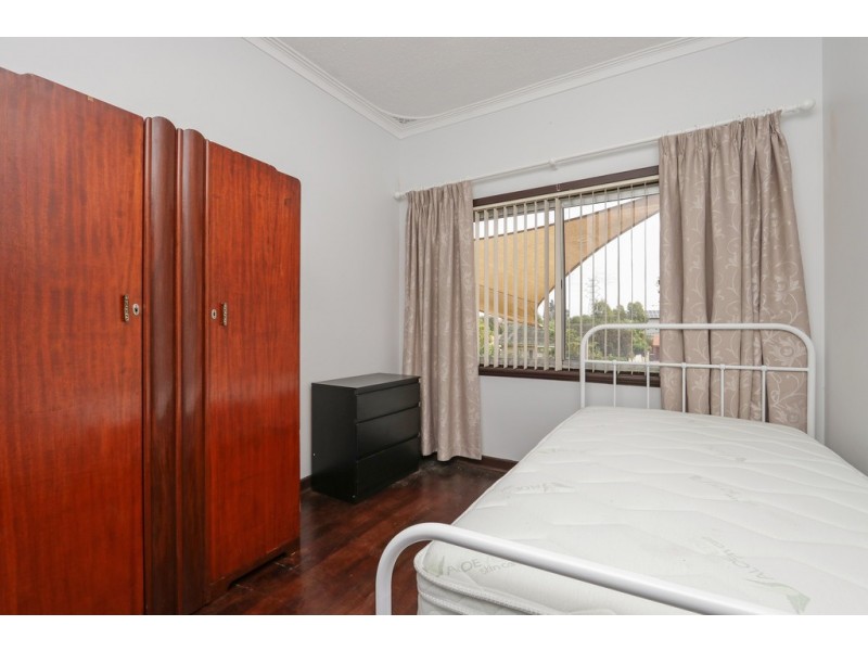 Room 2, 8 Goddard Street, Lathlain WA 6100